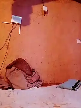 cute naimah online show from 02/06/26, 06:15