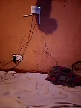 cute naimah online show from 11/11/25, 05:30