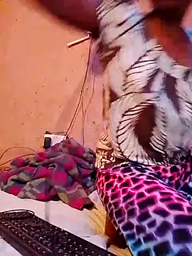 cute naimah online show from 11/28/25, 04:34