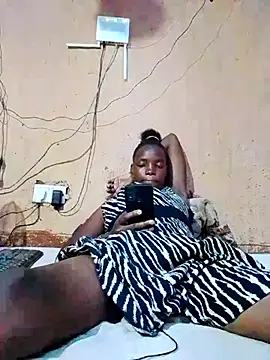 cute naimah online show from 03/17/26, 04:10