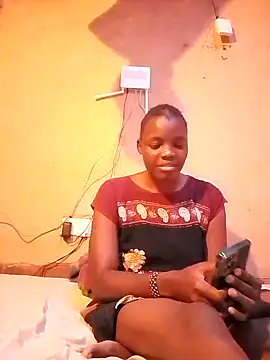 cute naimah online show from 10/07/25, 04:19