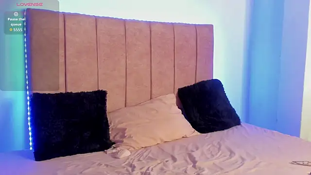 sexylaurita online show from 02/06/26, 02:24