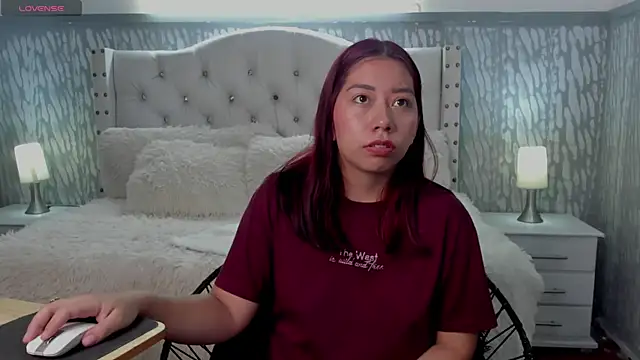 Snapshot of sexylaurita chatting on 04/28/26, 11:47 sexylaurita online show from 04/28/26, 11:47