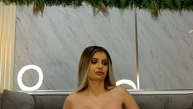 MiaCharm online show from 02/24/26, 11:49