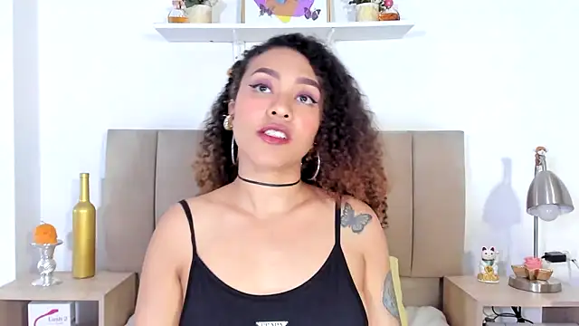 Zoe Gruber online show from 03/08/26, 02:04