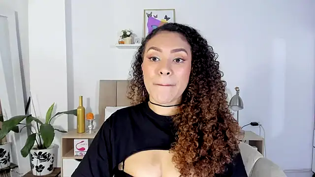 Zoe Gruber online show from 02/05/26, 11:33