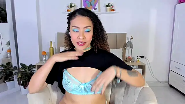 Zoe Gruber online show from 04/15/26, 11:05