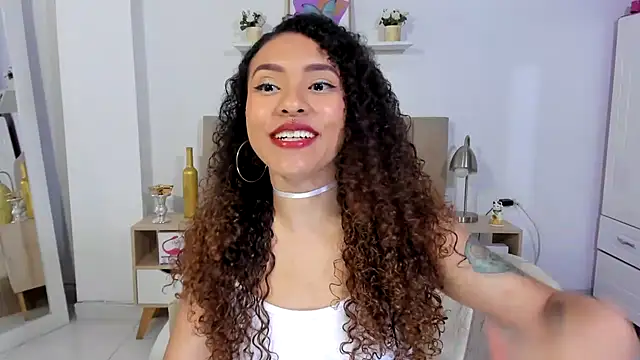 Snapshot of Zoe_Gruber chatting on 07/10/26, 11:27 Zoe Gruber online show from 07/10/26, 11:27