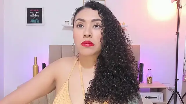 Zoe Gruber online show from 11/11/25, 07:30