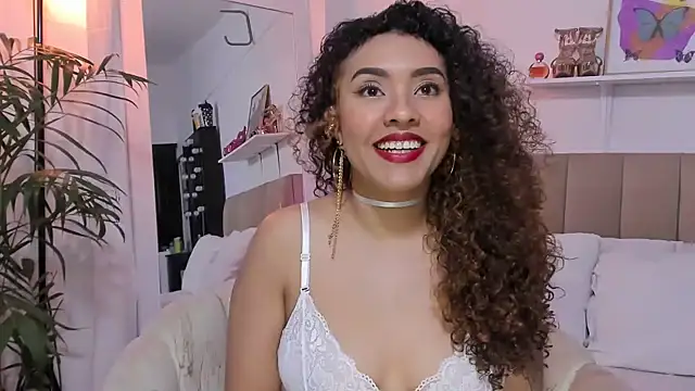 Zoe Gruber online show from 11/22/25, 10:30