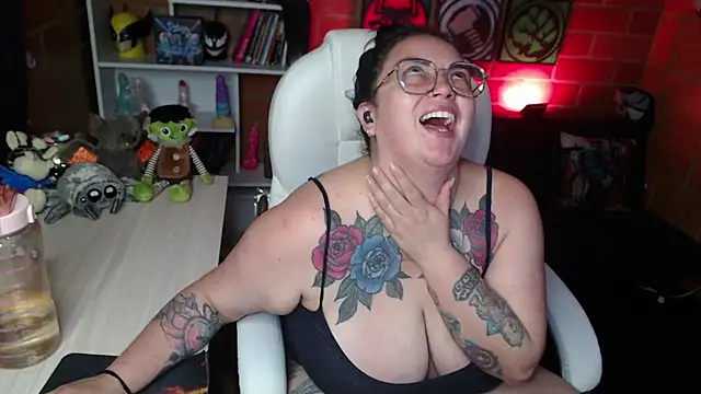 juliette rd online show from 01/27/25, 01:05