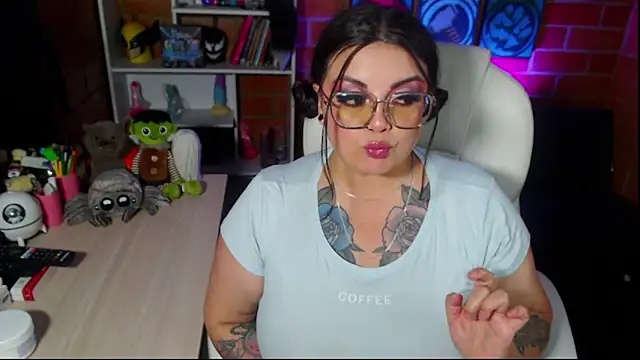 juliette rd online show from 09/26/25, 03:35