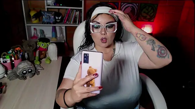 juliette rd online show from 11/12/25, 03:10