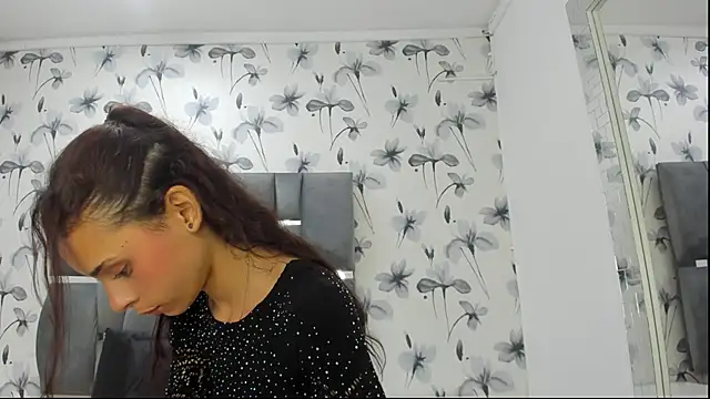 Ehotloveaxxx online show from 02/21/25, 12:49