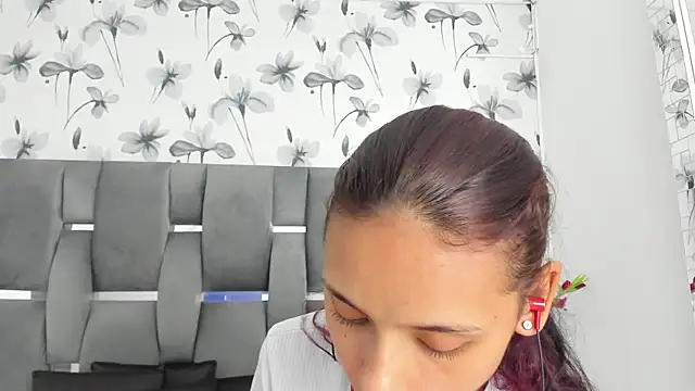 Ehotloveaxxx online show from 10/09/25, 04:40