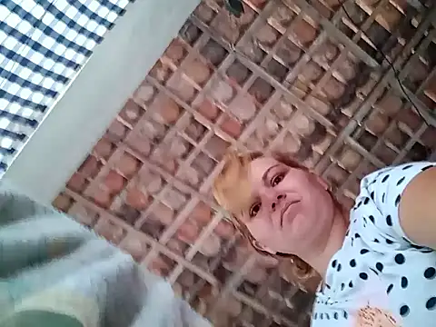 laiscibelle online show from 11/30/25, 06:19