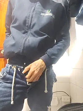 Eduardoxxx51 online show from 10/16/25, 05:59