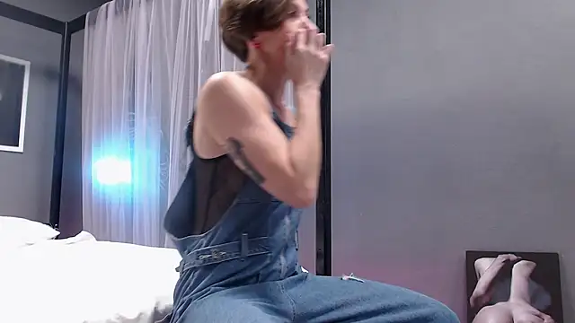 Dorothy Meyer online show from 11/29/25, 09:04