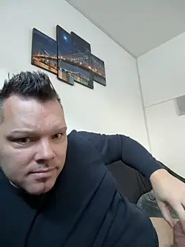 Bastilein1985 online show from 10/27/25, 07:09