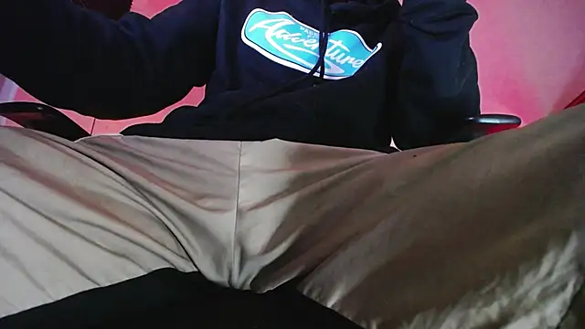 zacwatson  online show from 02/07/26, 02:30