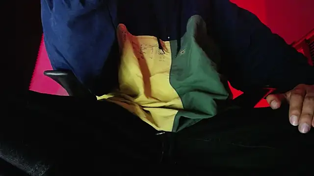 zacwatson  online show from 11/10/25, 02:16