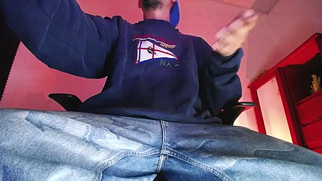 zacwatson  online show from 12/19/25, 02:48