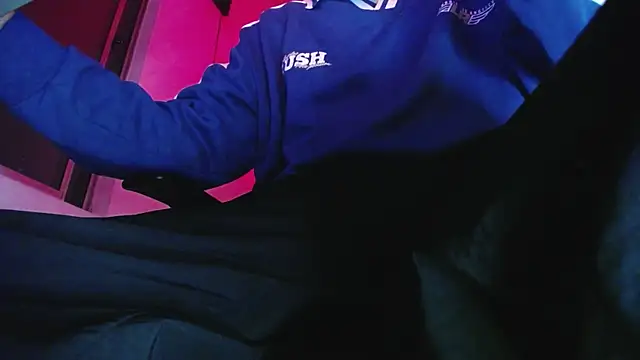 zacwatson  online show from 01/08/26, 04:40