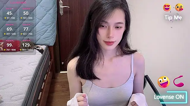 Aurora 99 online show from 02/05/26, 01:23