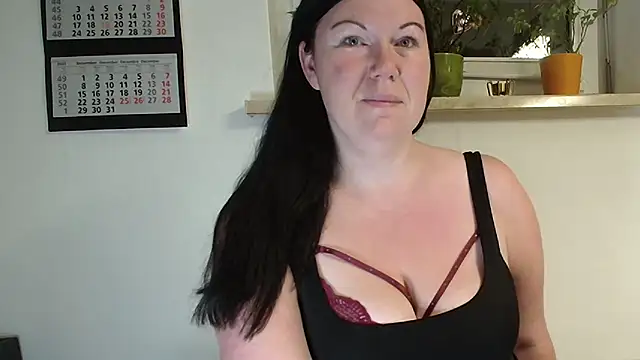 p6w official online show from 09/15/25, 02:34