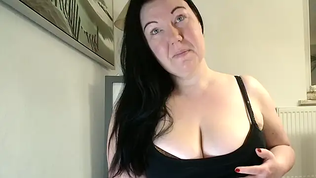 p6w official online show from 02/17/26, 04:32