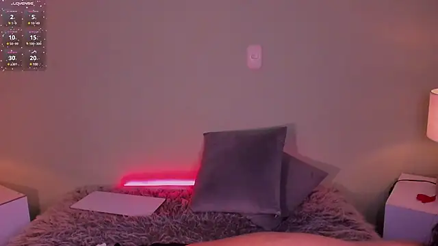 Sussy Bell01 online show from 03/22/25, 11:31