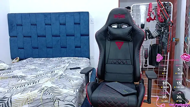 JoseRumbero26 online show from 11/25/25, 12:16