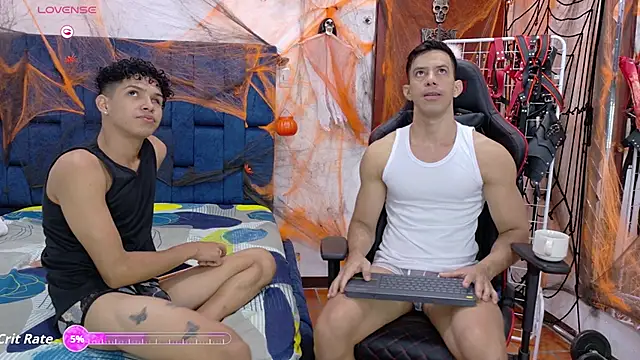 JoseRumbero26 online show from 10/17/25, 12:29
