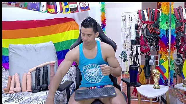 Snapshot of JoseRumbero26 chatting on 06/23/26, 12:25 JoseRumbero26 online show from 06/23/26, 12:25