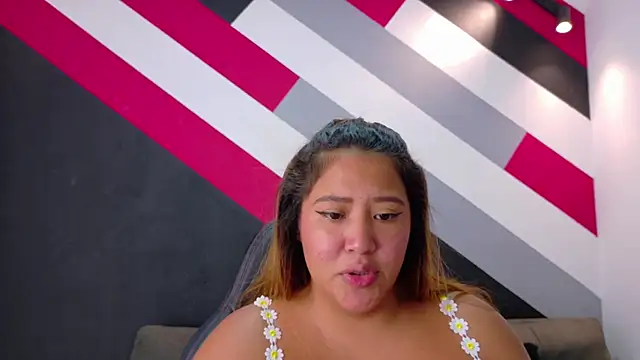 I am yours- online show from 11/11/25, 11:38