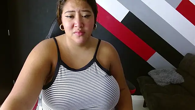 I am yours- online show from 10/20/25, 11:44