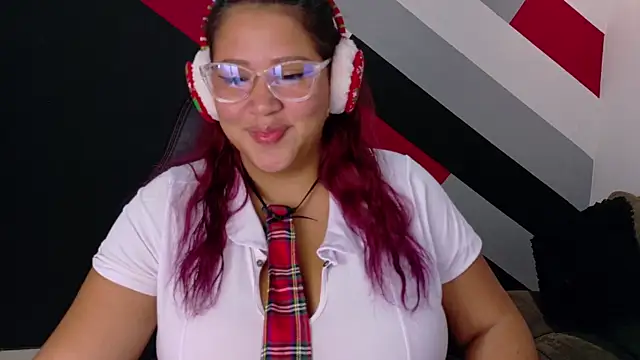 I am yours- online show from 12/05/25, 11:42