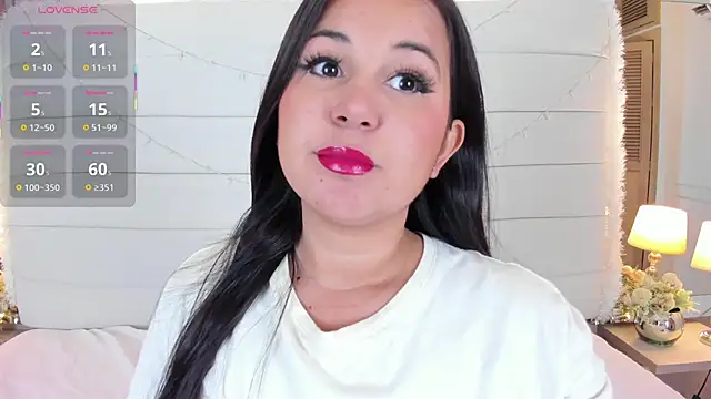 Lilly 2809  online show from 11/22/25, 04:33