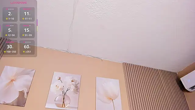 Lilly 2809  online show from 04/24/26, 04:25