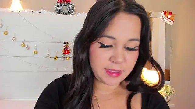 Lilly 2809  online show from 12/05/25, 04:11