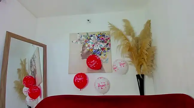 helena copper  online show from 02/15/25, 04:47