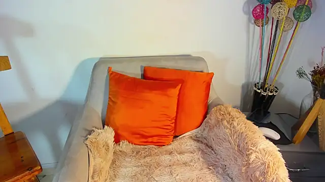 helena copper  online show from 03/20/26, 02:23