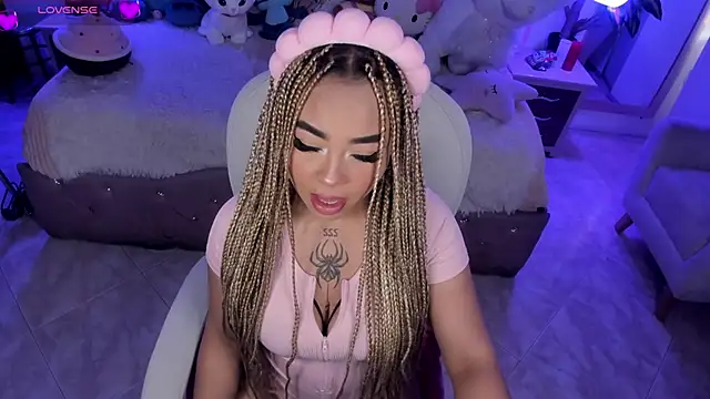 conny  curly online show from 03/18/25, 01:12