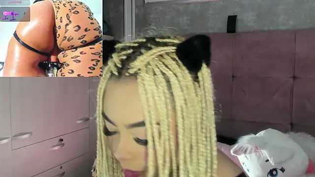 conny  curly online show from 04/22/26, 02:13
