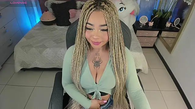 conny  curly online show from 11/13/25, 03:05