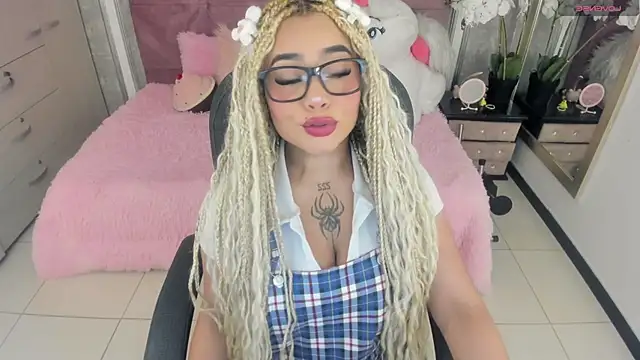 conny  curly online show from 01/09/26, 12:56