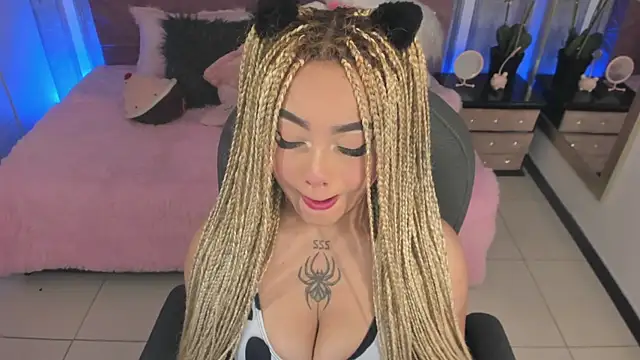 conny  curly online show from 10/02/25, 01:58