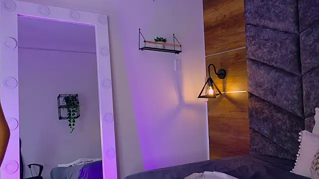 rachellmartinez online show from 10/01/25, 11:47