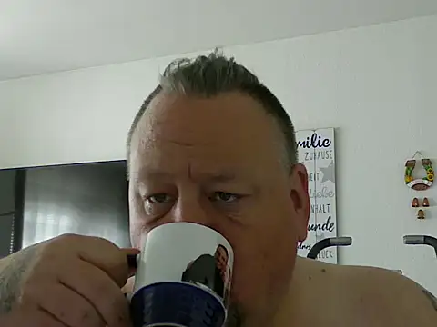 pimmelmann3 online show from 04/17/26, 10:29