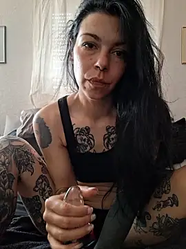 SophiaBlackfoxx online show from 06/12/26, 08:12